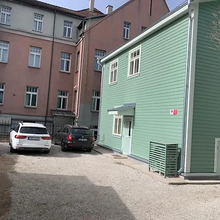 Toomemaee Big - 2 Bedrooms Apartment-2 Big Beds Korter Tartu