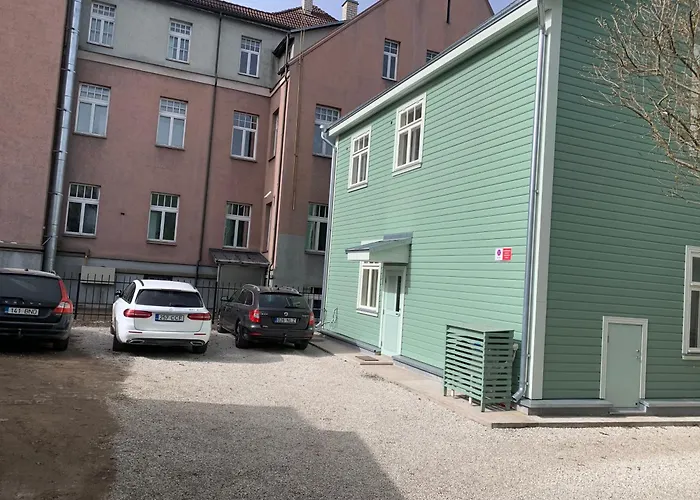 Toomemaee Big - 2 Bedrooms Apartment-2 Big Beds Korter Tartu